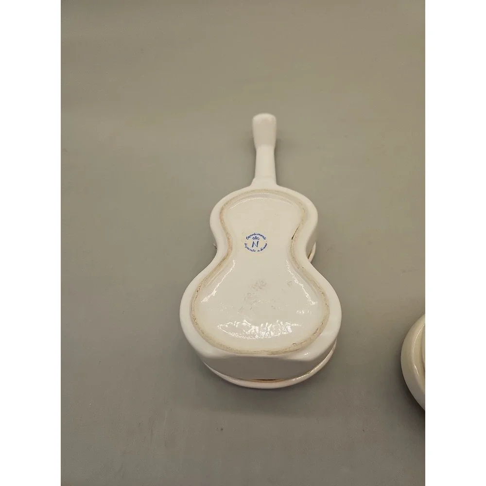 VTG Ceramic Hinged Trinket Dish w/ CAMEO Fontaine Capodimonte Italy Set Of 2